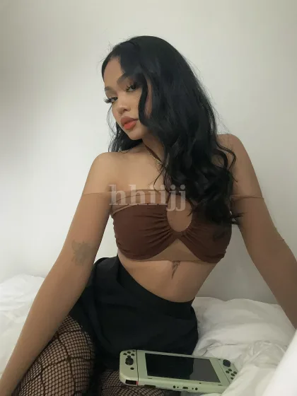 Jemima, female escort in Hong Kong