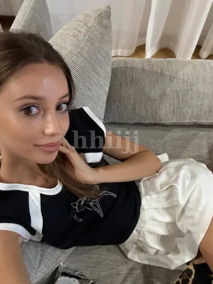 Jackie, female escort in Hong Kong