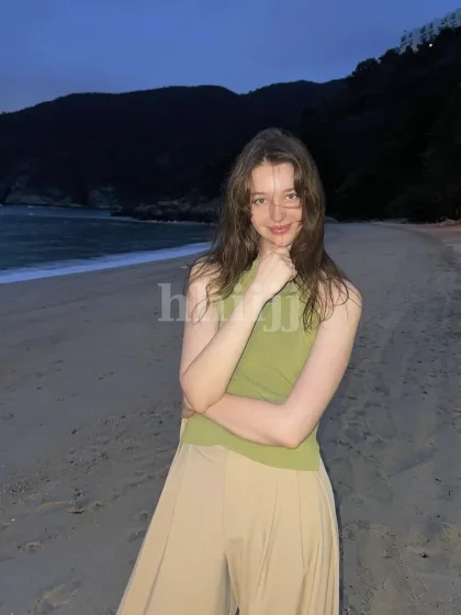 Siu Yin, female escort in Hong Kong